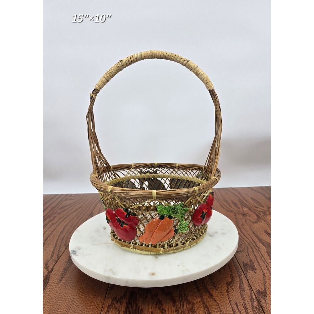 Vintage Cottagecore Wicker Clay‎ Vegetable Basket
